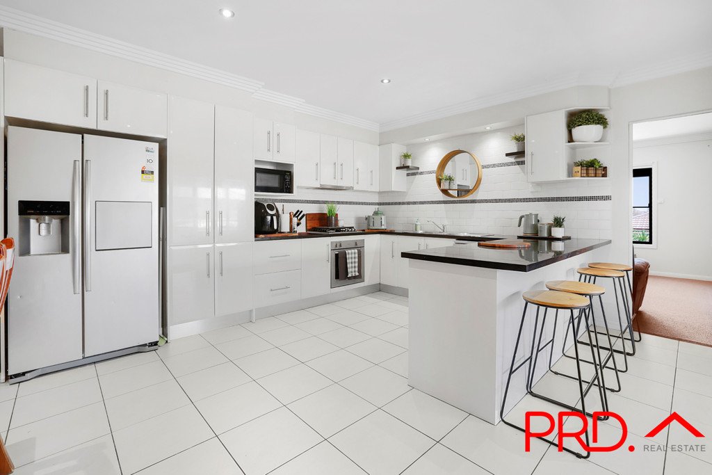 46 Milburn Road TAMWORTH 2