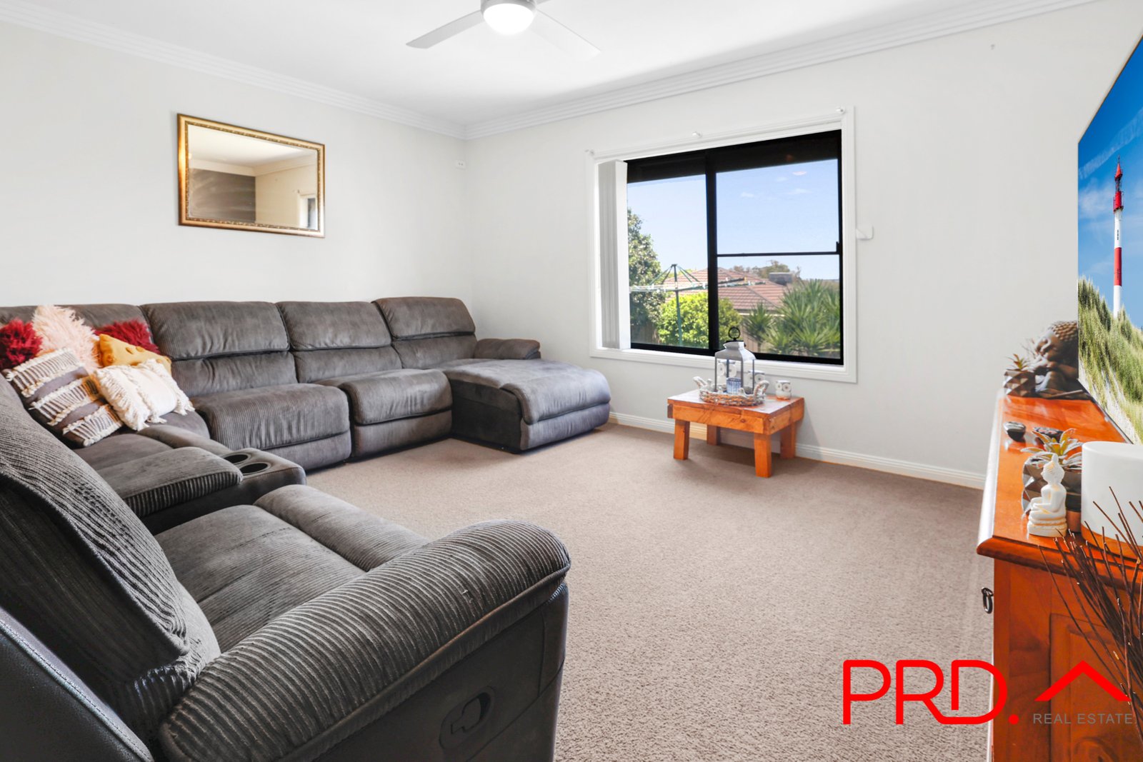 46 Milburn Road TAMWORTH 12