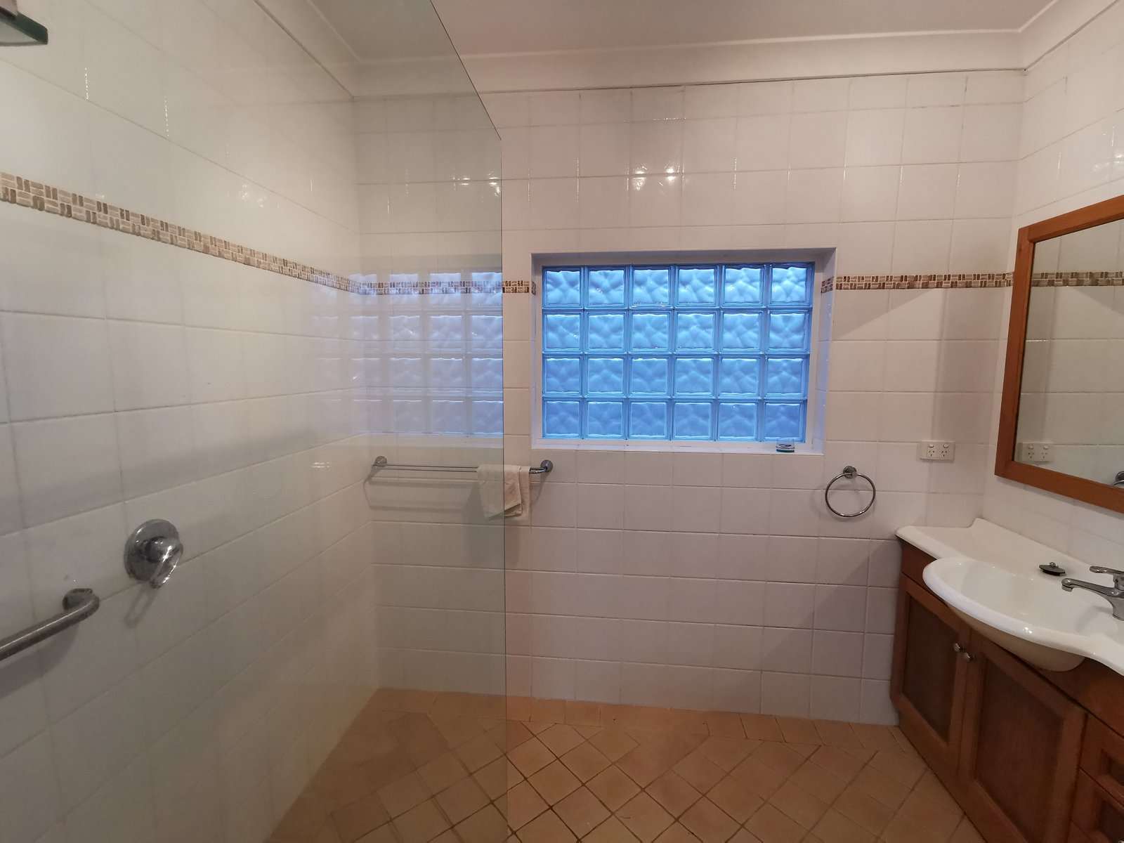 46 Monaro Avenue KINGSGROVE 7