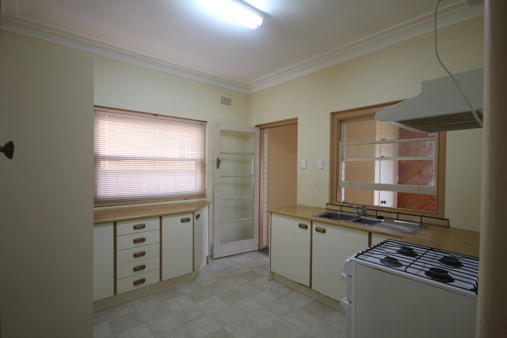 46 Morgan Street KINGSGROVE 2