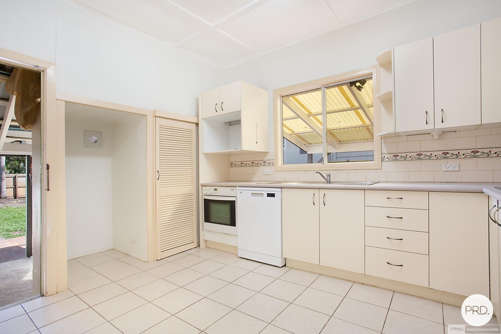 46 Musgrave Avenue SOUTHPORT 5