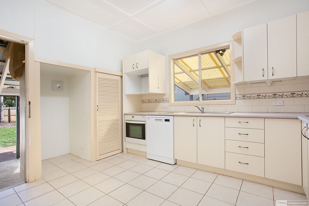 46 Musgrave Avenue SOUTHPORT 5