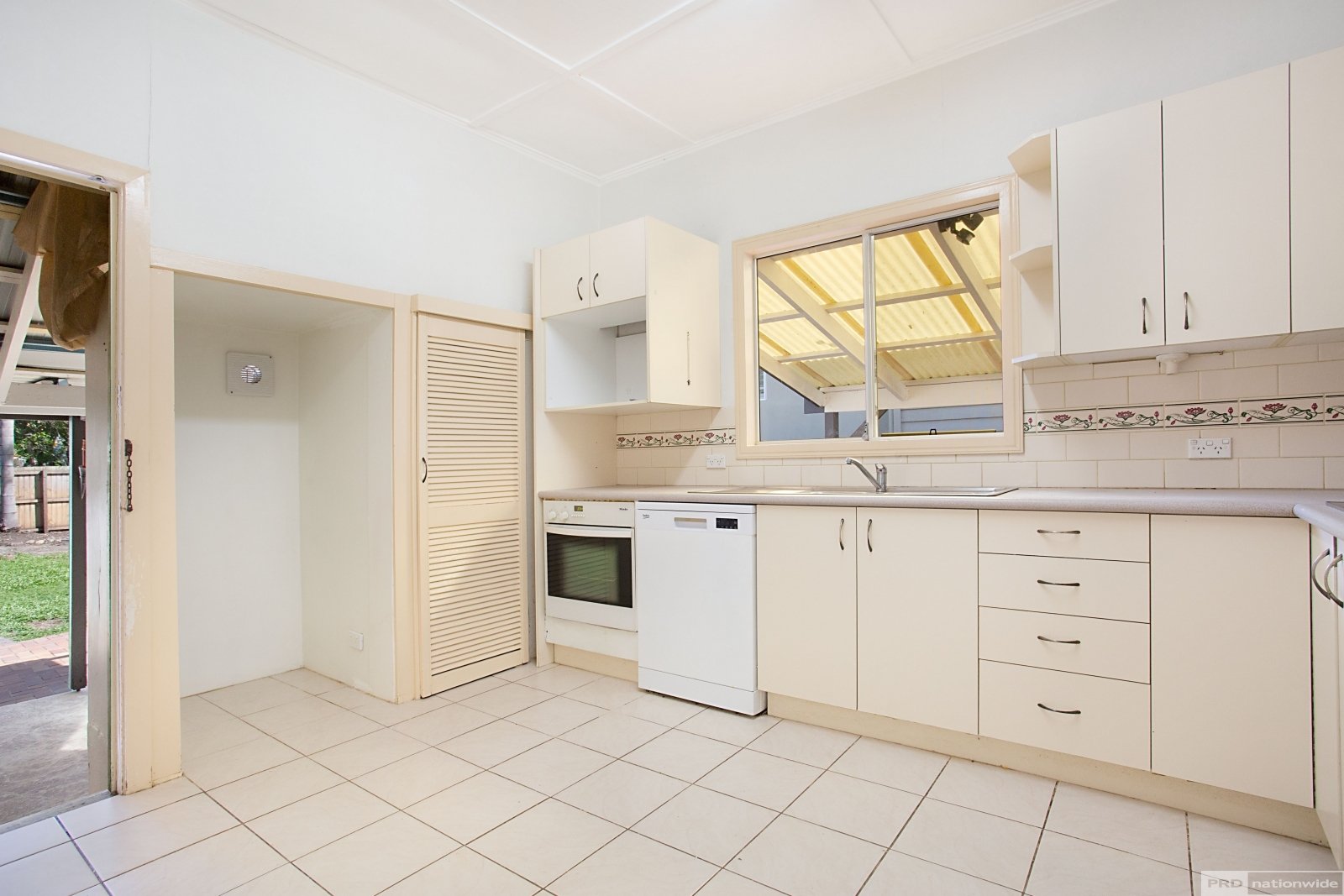 46 Musgrave Avenue SOUTHPORT 5