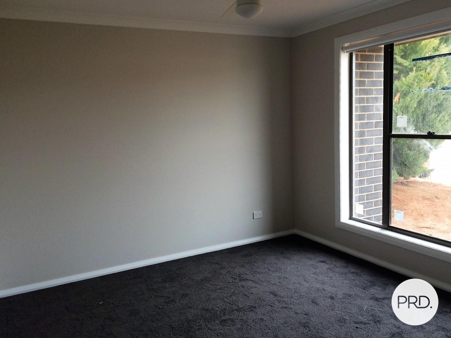 46 Newton Circuit THURGOONA 3