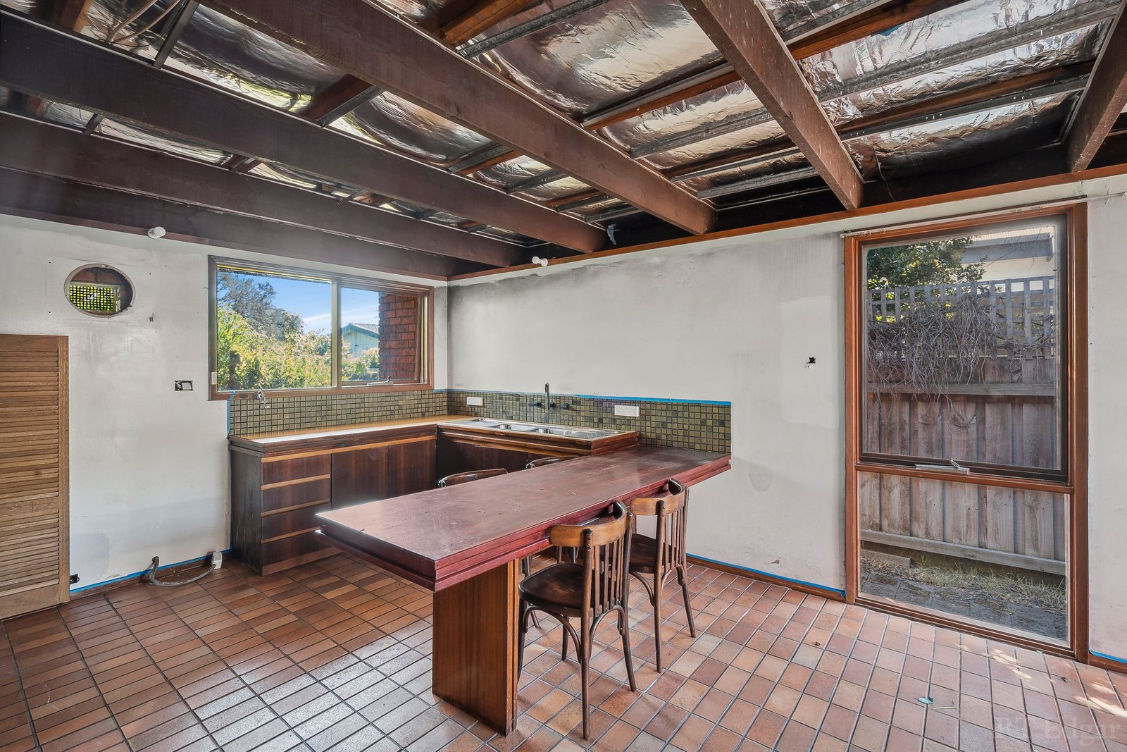 Real Estate and Property in 46 Ocean Road, Point Lonsdale, VIC