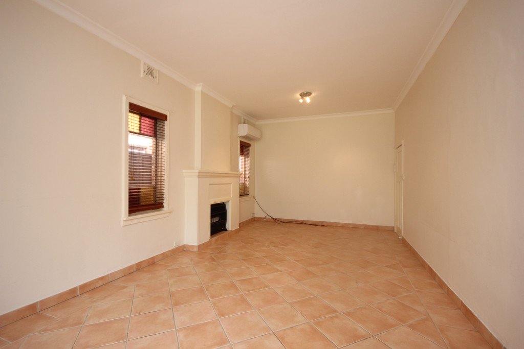 46 O'Connell Street MONTEREY 2