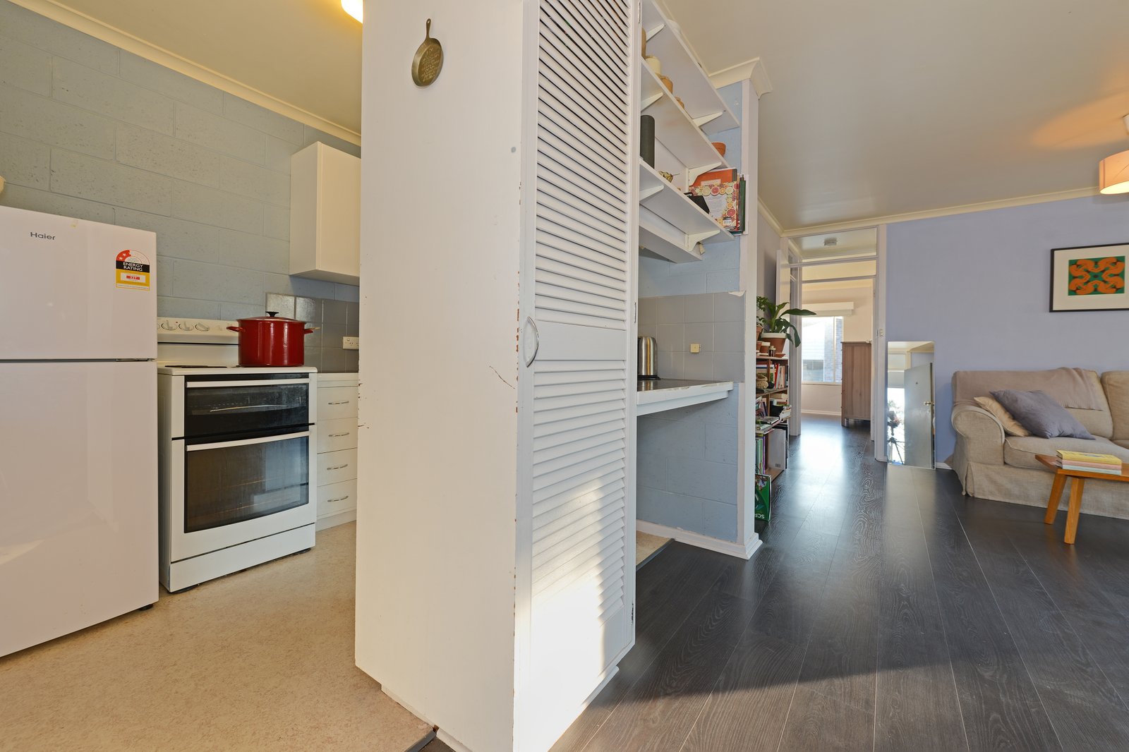 4/6 Onslow Place MOUNT NELSON 4