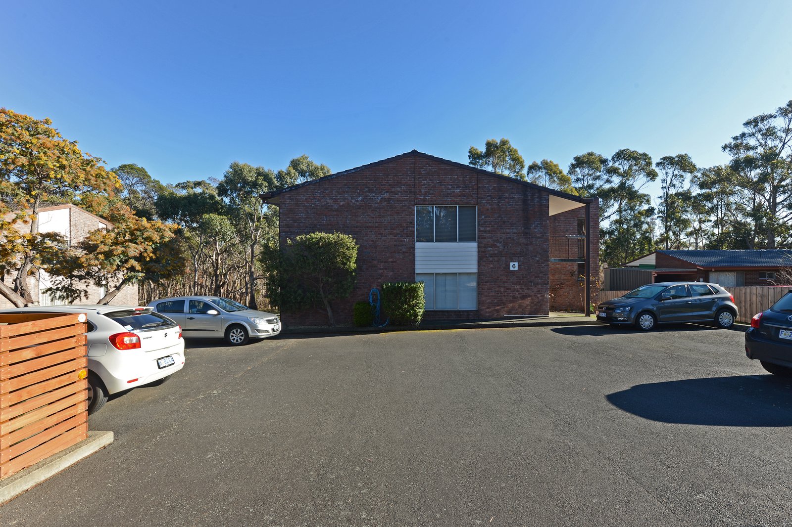 4/6 Onslow Place MOUNT NELSON 3