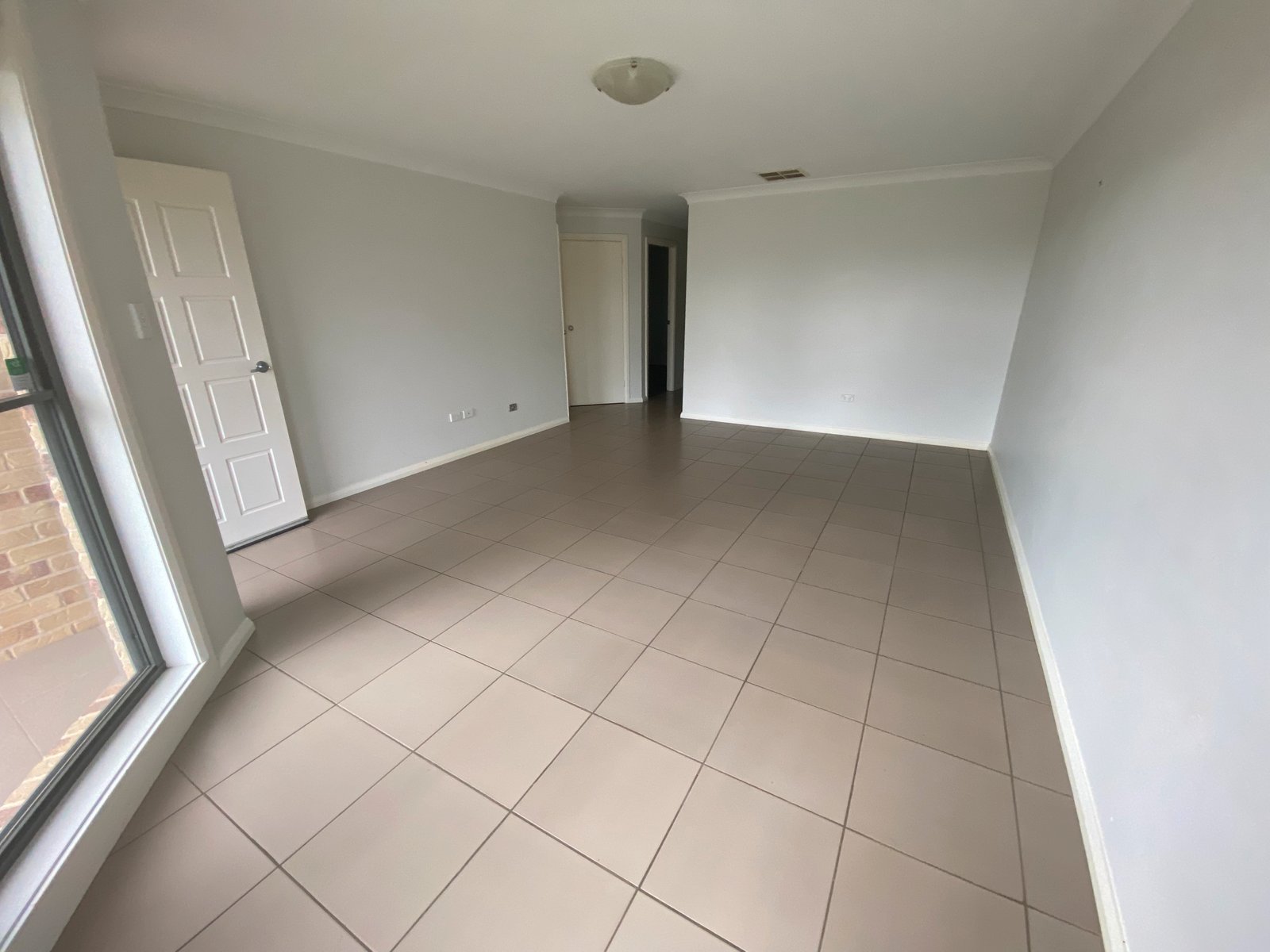 46 Orley Drive TAMWORTH 3
