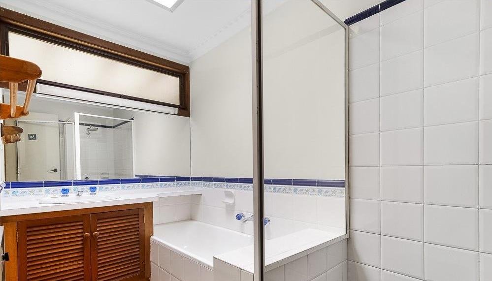 Gallery: 46 Paddington Avenue