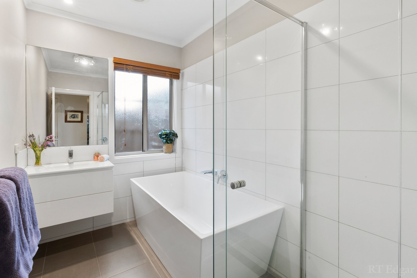 Real Estate and Property in 46 Peterho Boulevard, Point Lonsdale, VIC