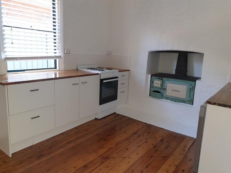 46 Rawson Avenue TAMWORTH 2