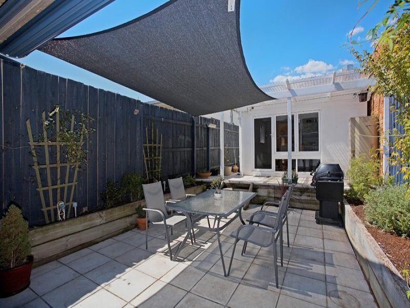 Gallery: 46 Richardson Street
