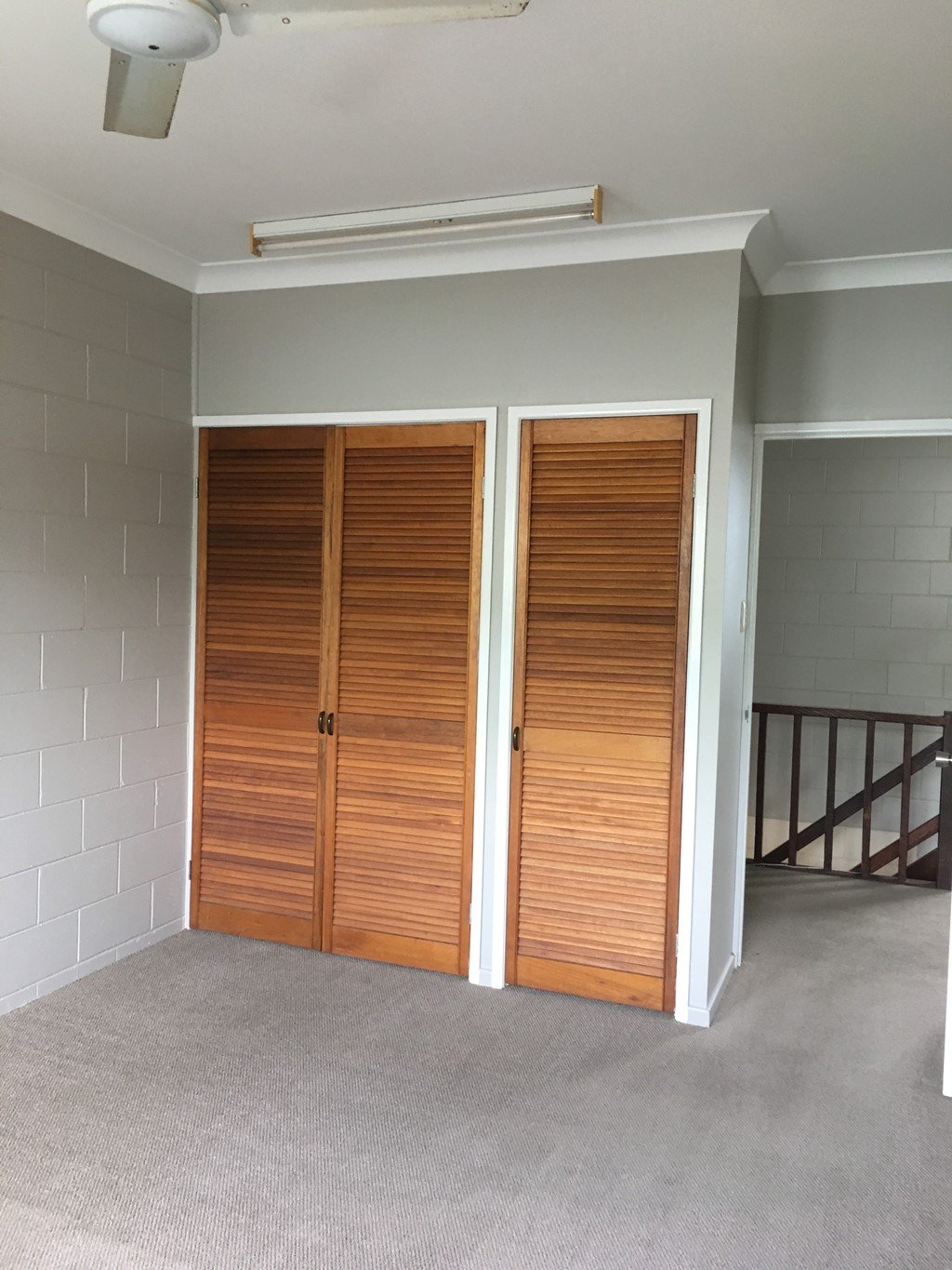 4/6 Robert Street PROSERPINE 6