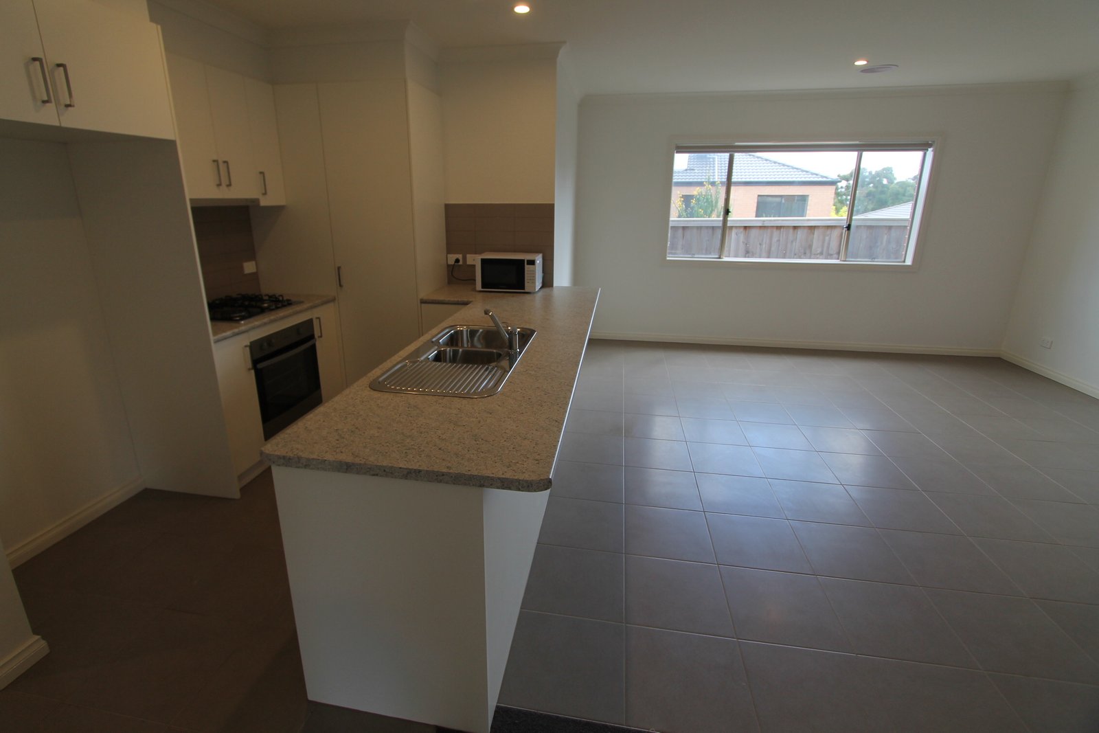 4/6 Sainsbury Court MOUNT CLEAR 4