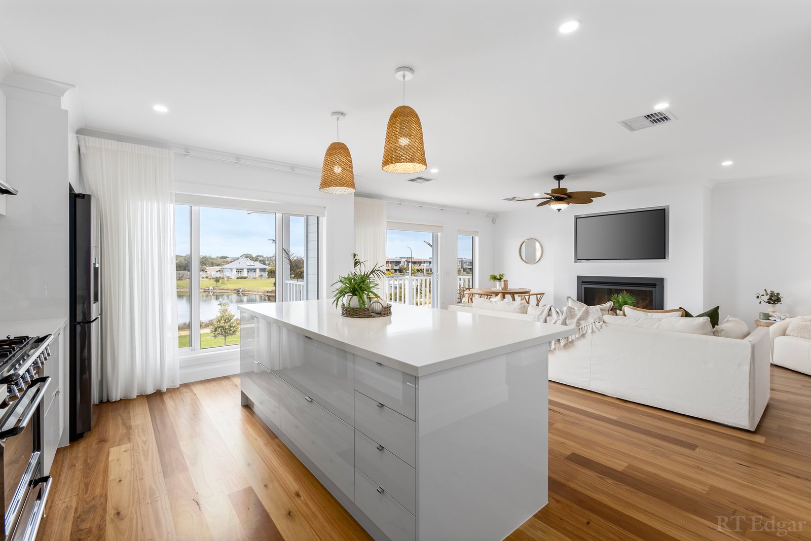 Real Estate and Property in 46 Saltbush Circuit, Point Lonsdale, VIC