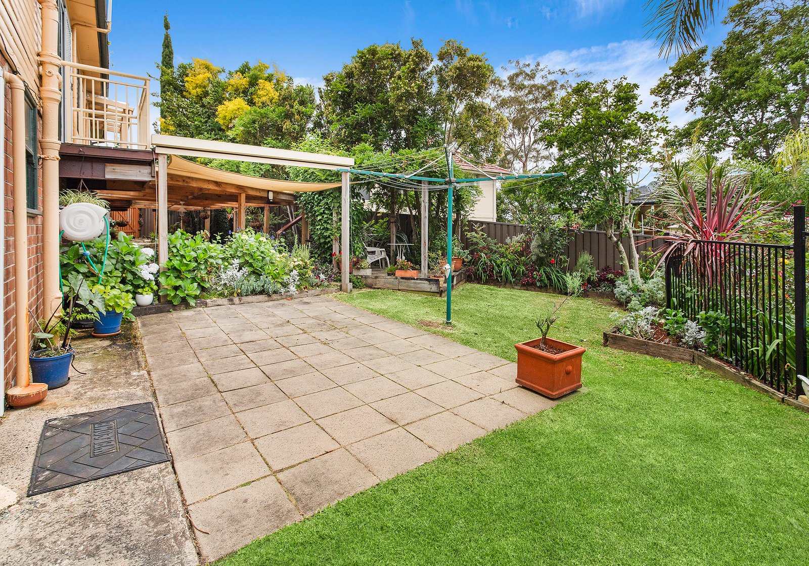 46 Stanleigh Crescent WEST WOLLONGONG 15