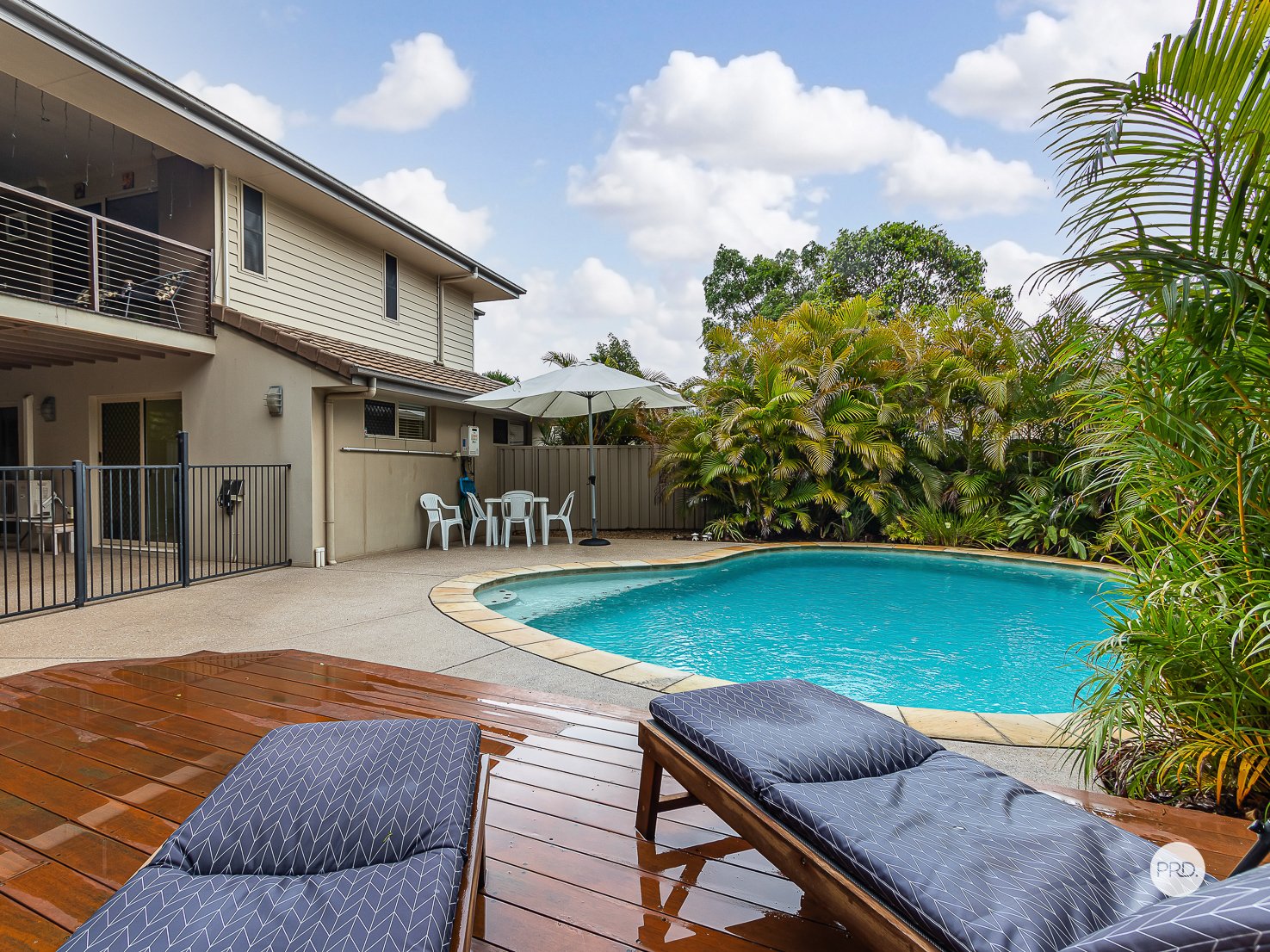 46 SUNNINGDALE Drive REDLAND BAY 21