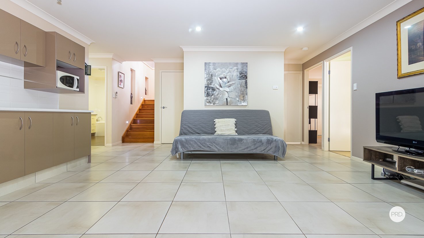 46 SUNNINGDALE Drive REDLAND BAY 29