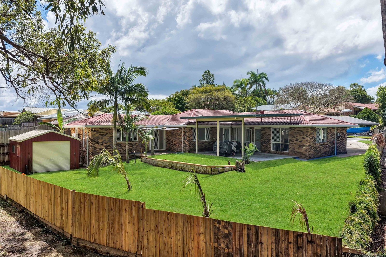 46 SUNSHINE Drive CLEVELAND 6