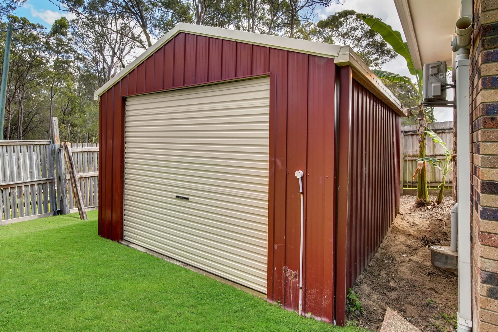 46 SUNSHINE Drive CLEVELAND 11