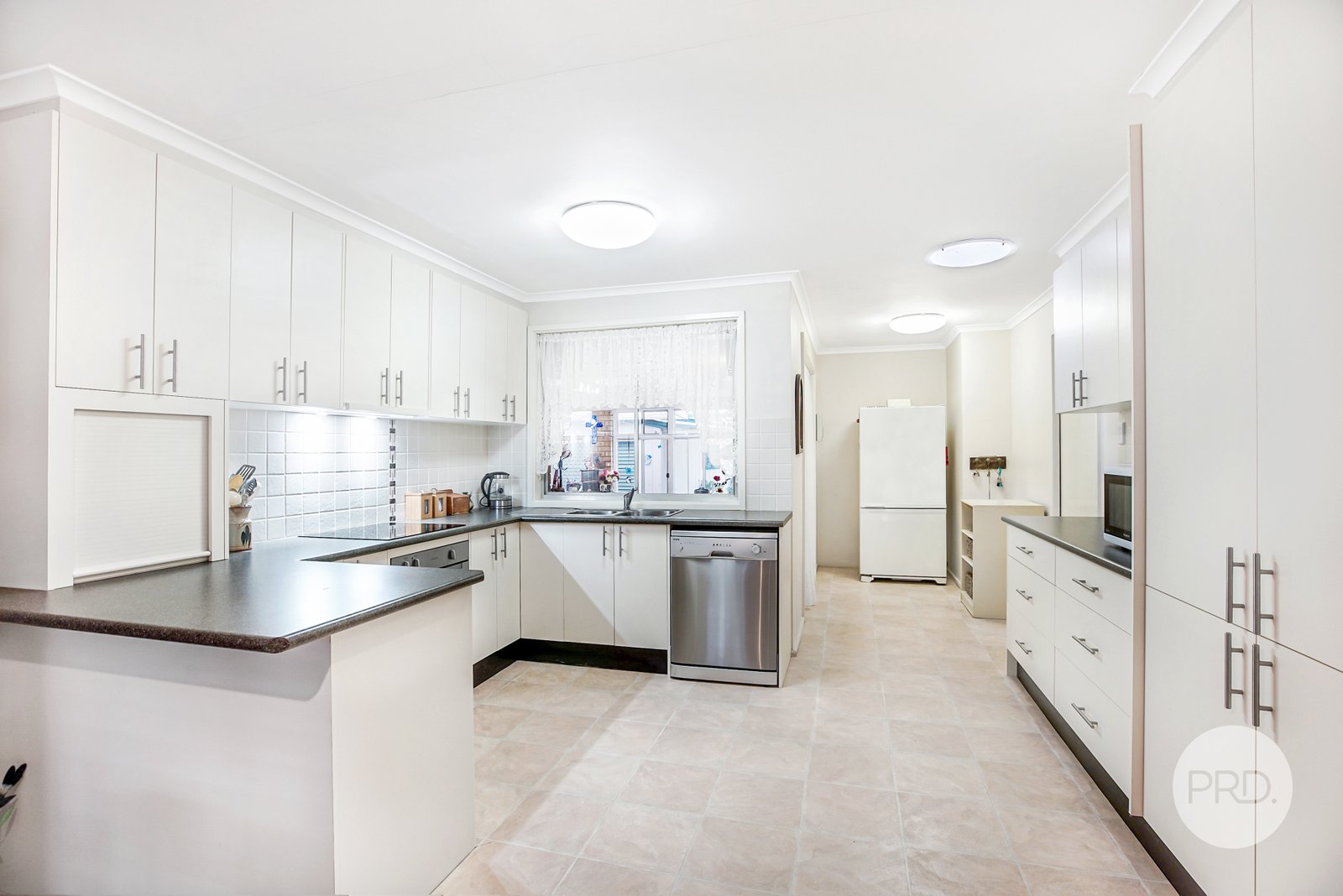 46 Tanbark Circuit WERRINGTON DOWNS 2