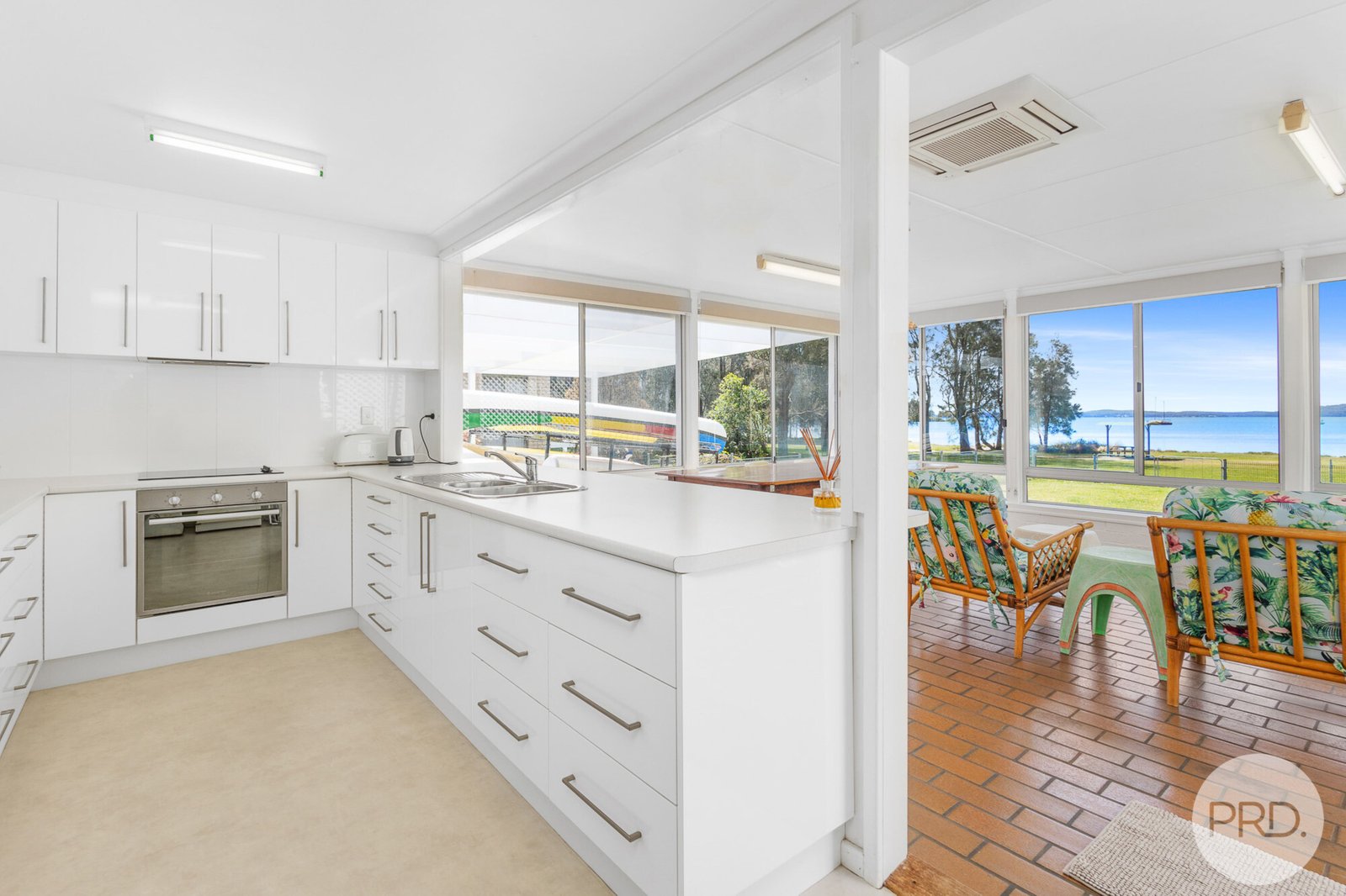 46 Tanilba Avenue TANILBA BAY 1