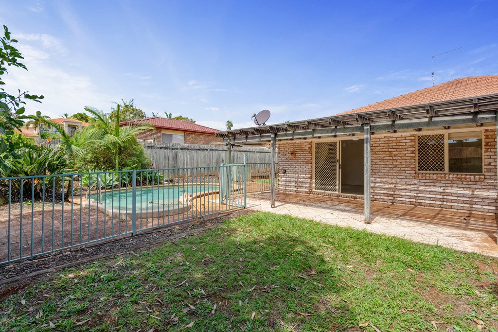 46 THE Boulevard REDLAND BAY 6