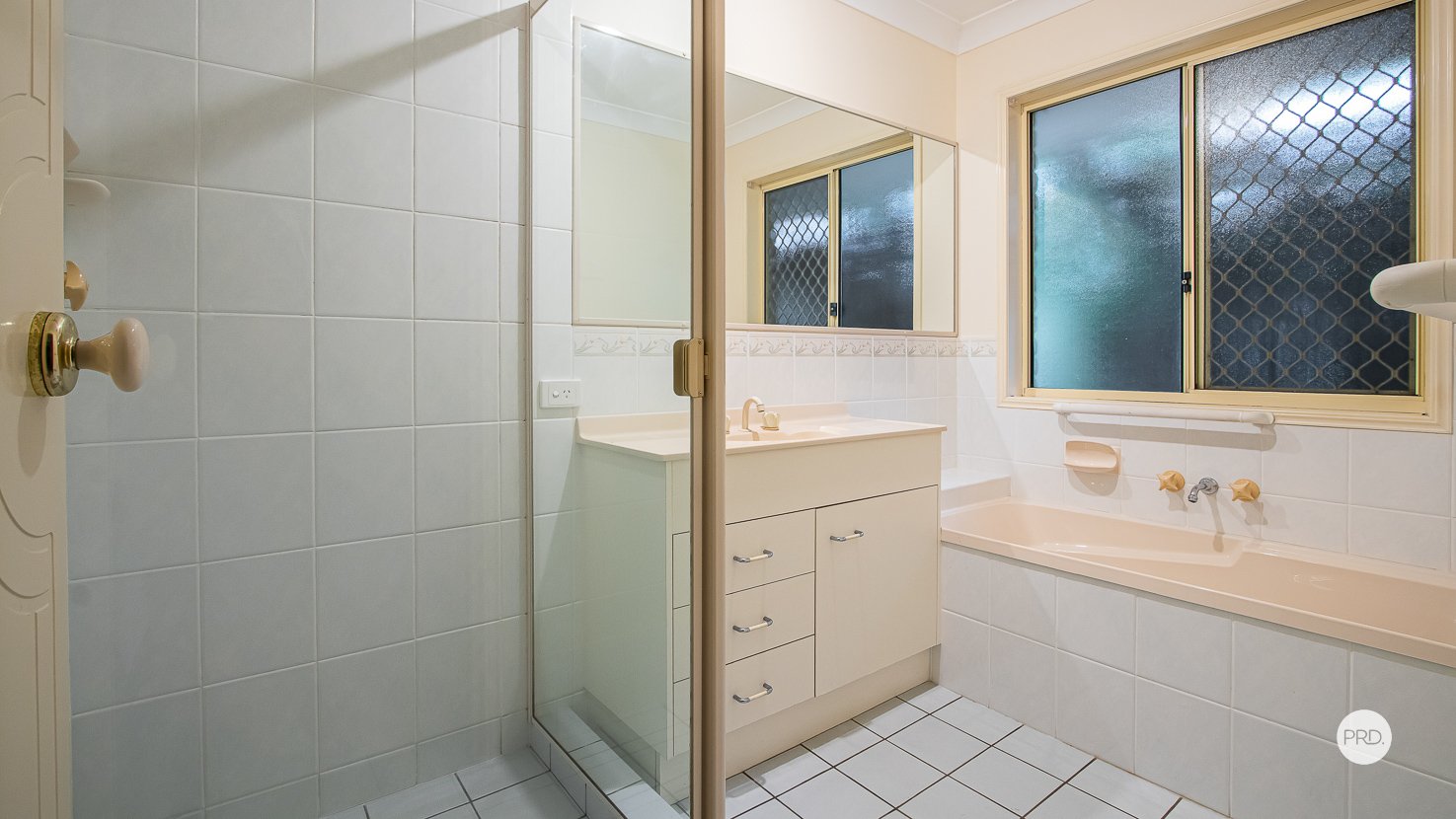 46 THE Boulevard REDLAND BAY 24