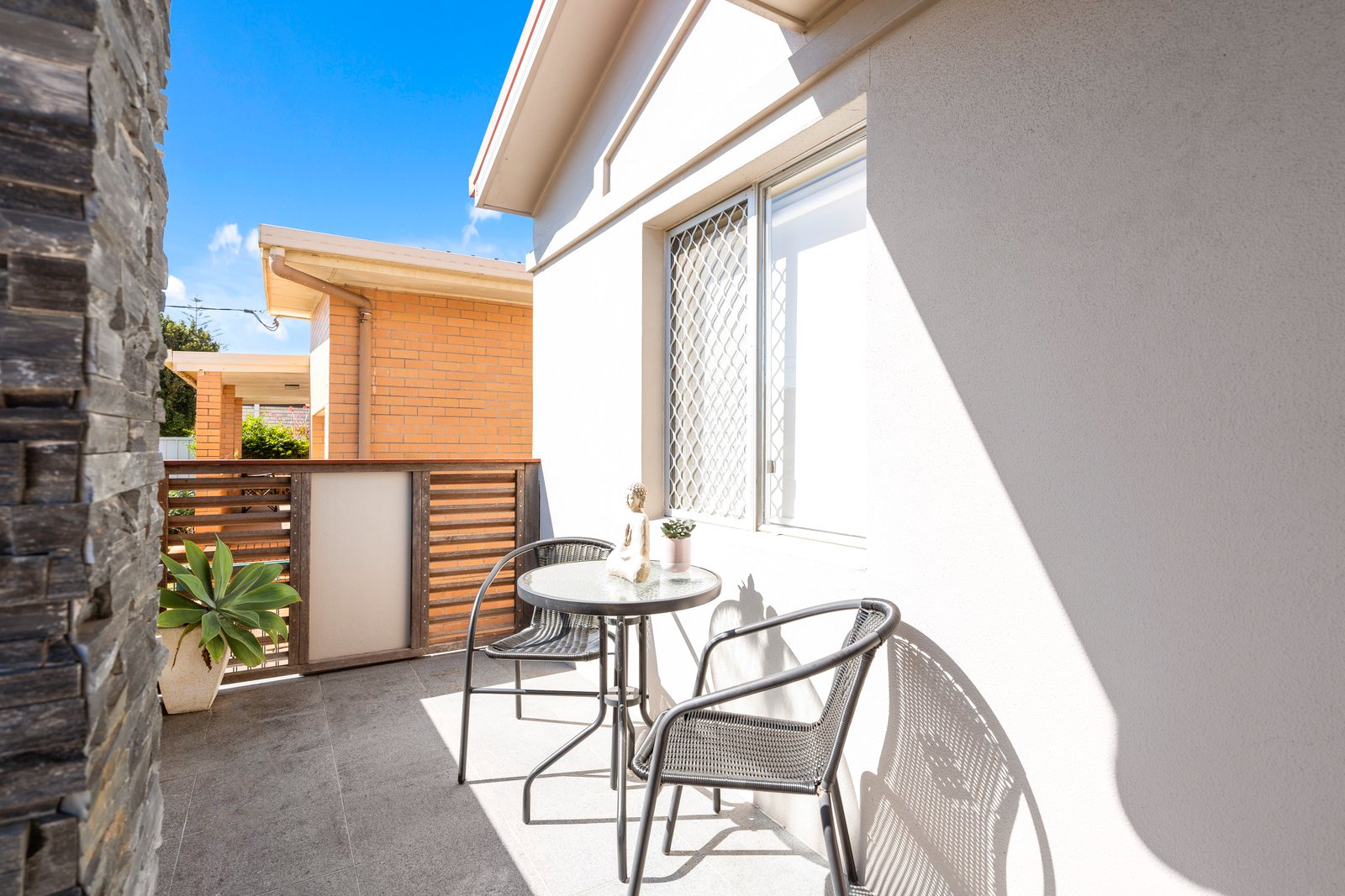 46 Third Avenue PALM BEACH 19