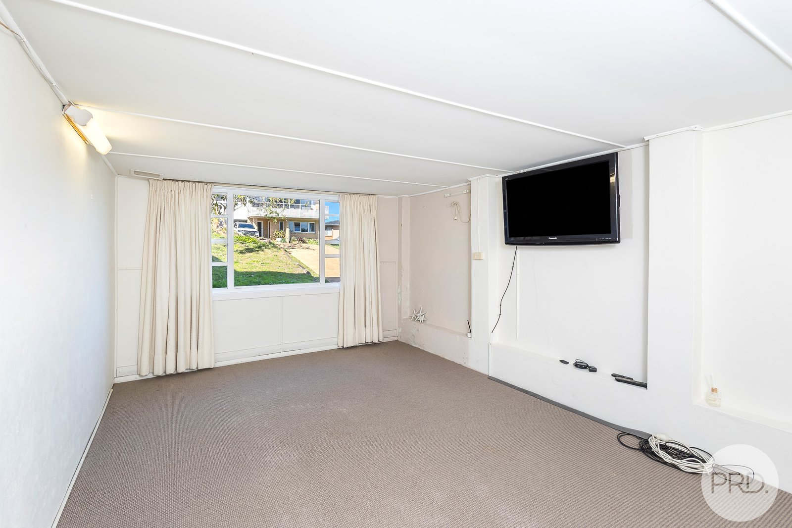 46 Thurlow Avenue NELSON BAY 18