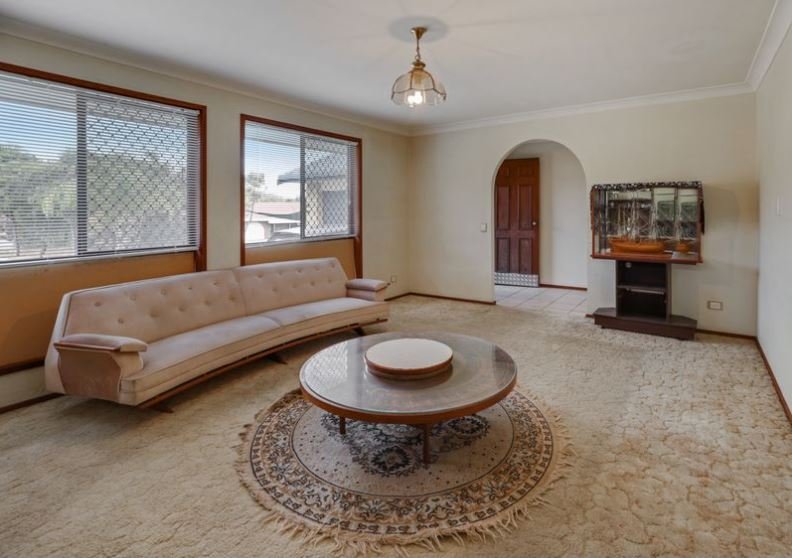 46 Treeview Drive BURLEIGH WATERS 8