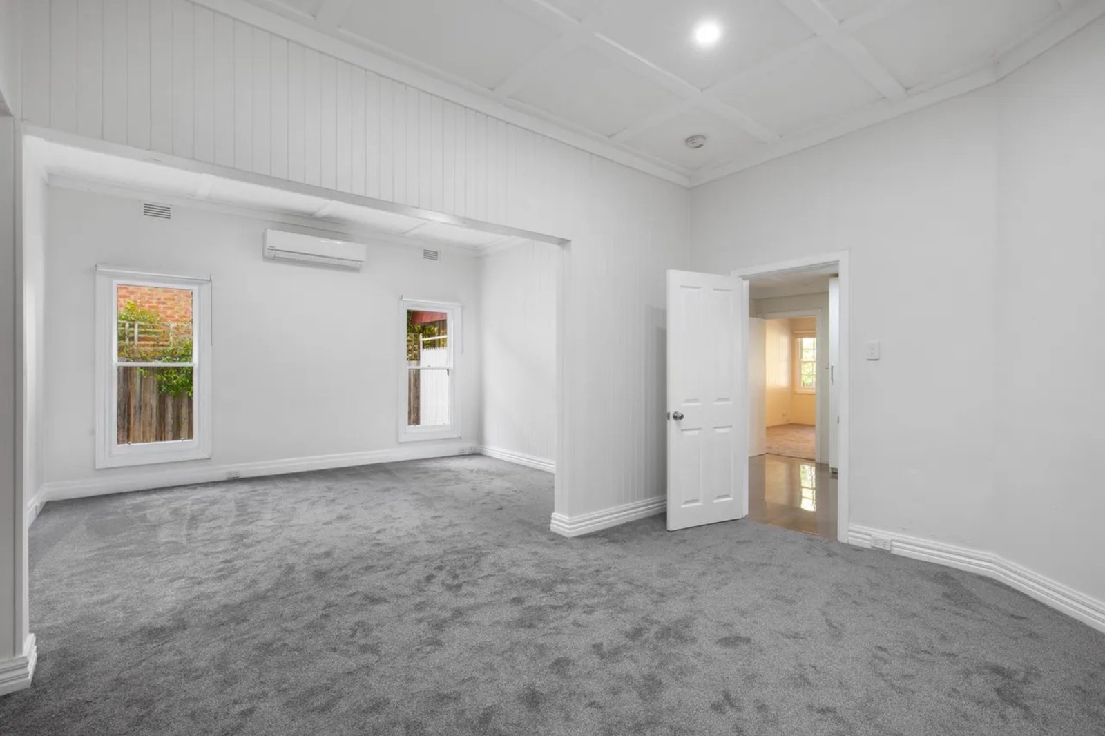 Real Estate and Property in 46 Venus Street, Caulfield South, VIC