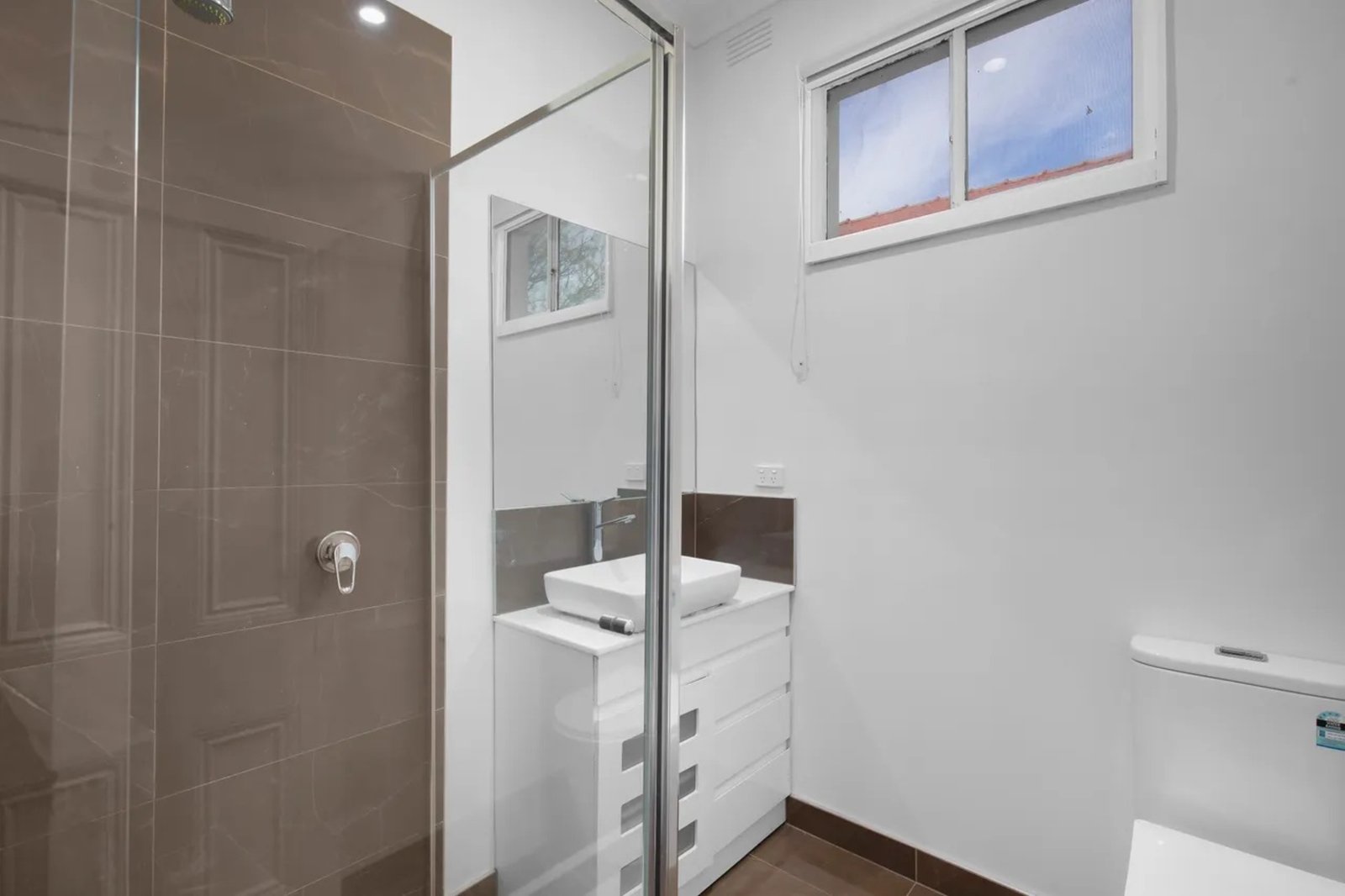 Real Estate and Property in 46 Venus Street, Caulfield South, VIC