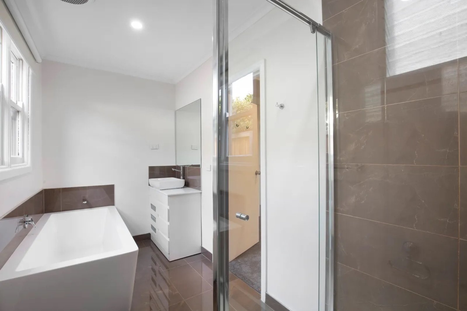 Real Estate and Property in 46 Venus Street, Caulfield South, VIC