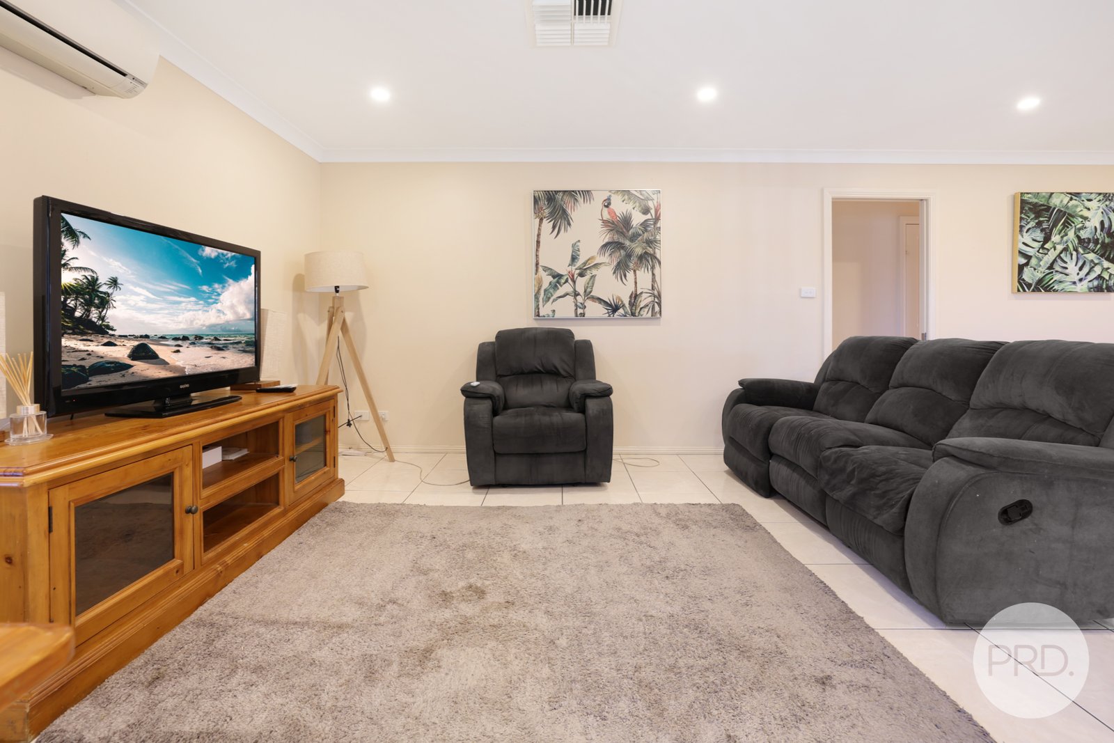 46 Warwick Road TAMWORTH 11