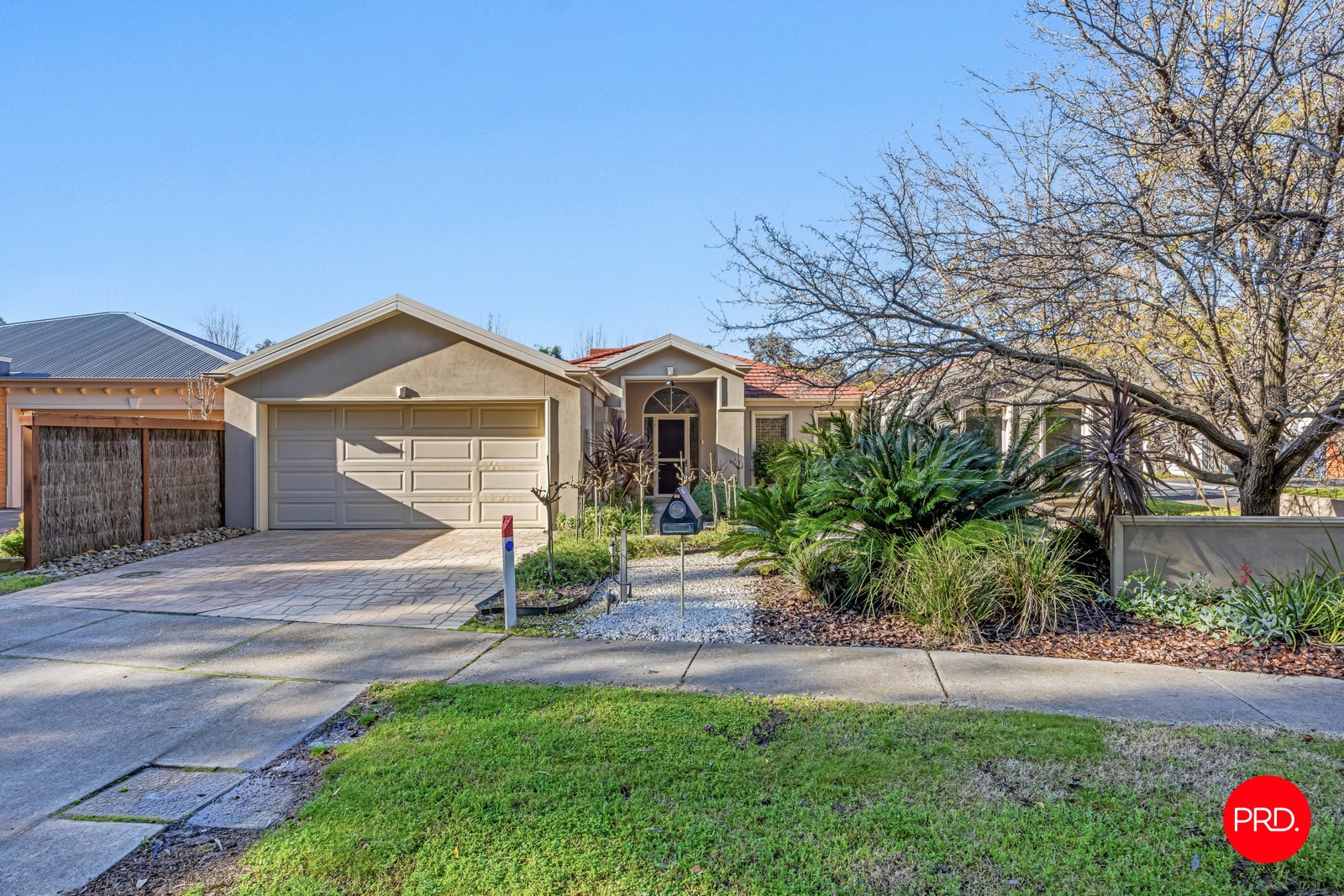 46 Waterview Drive WHITE HILLS 1