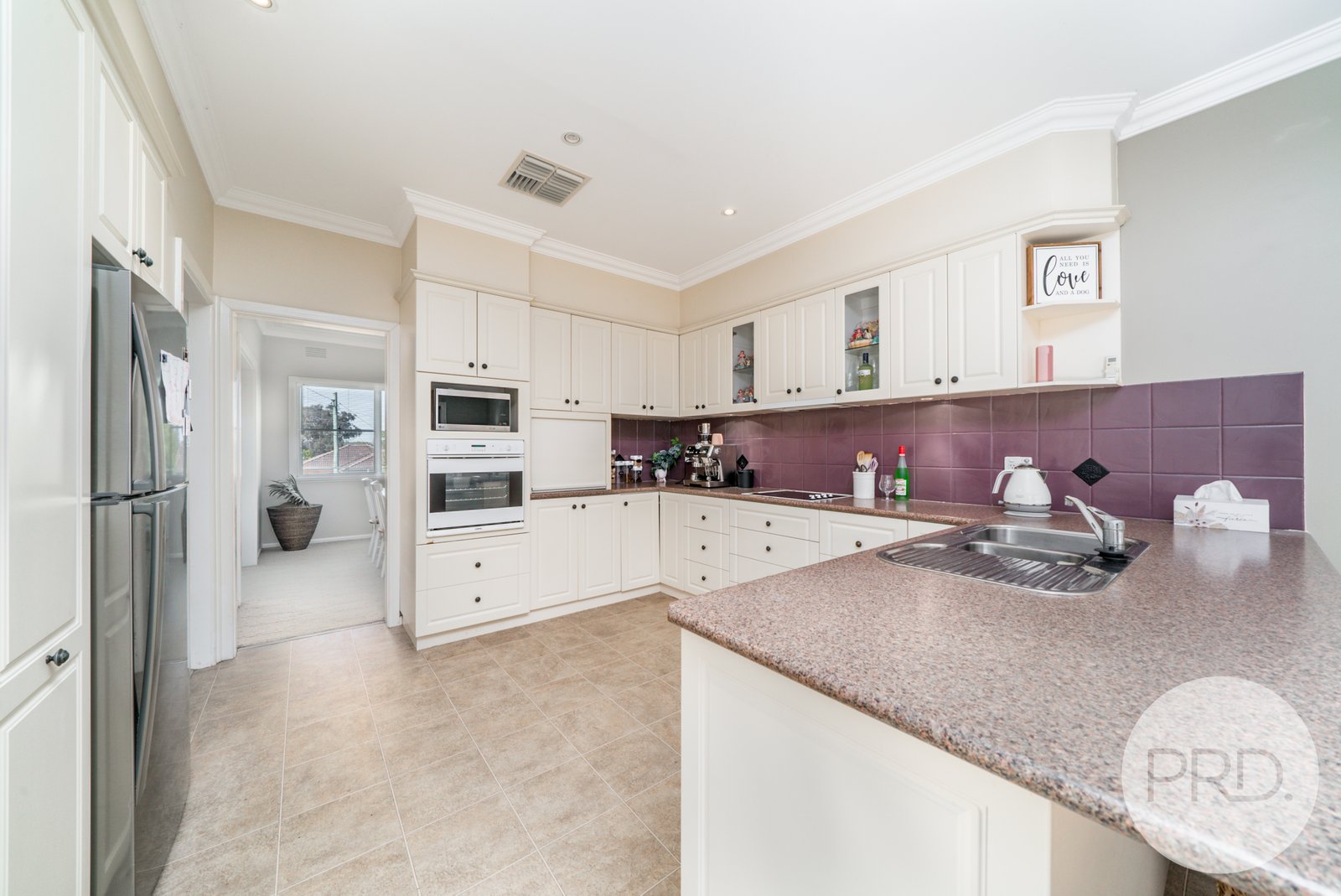 46 White Avenue KOORINGAL 3