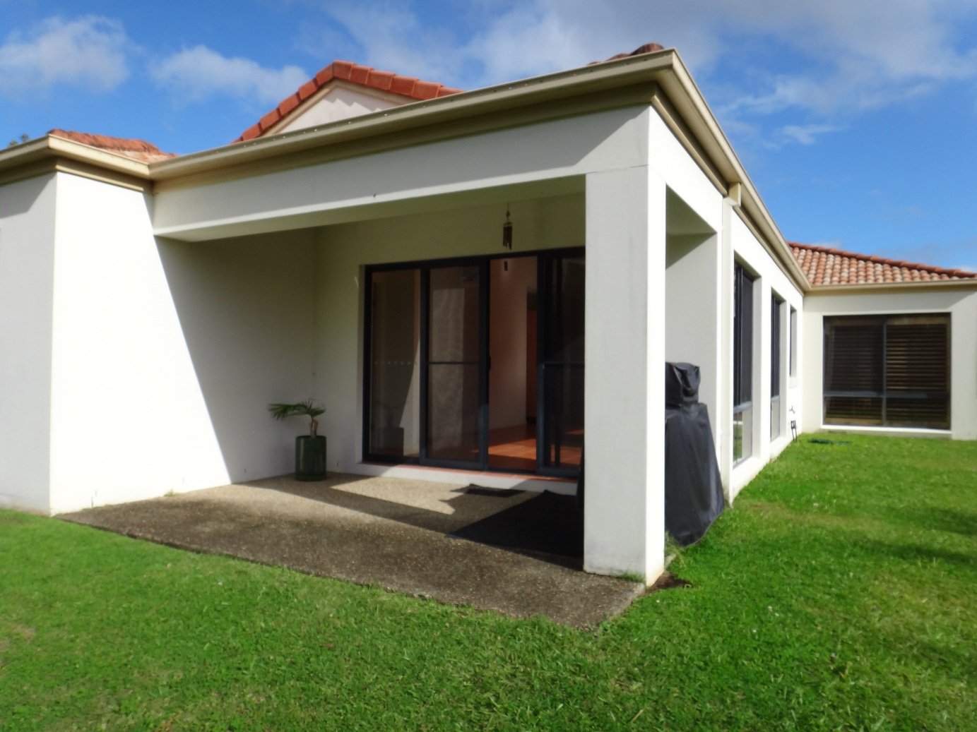 46 Woody Views Way ROBINA 1