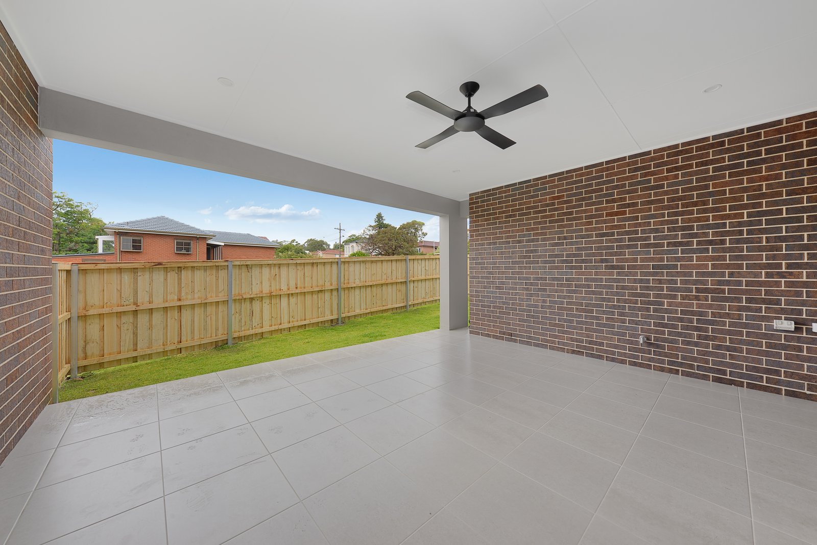 46 Woomera Road LITTLE BAY 5