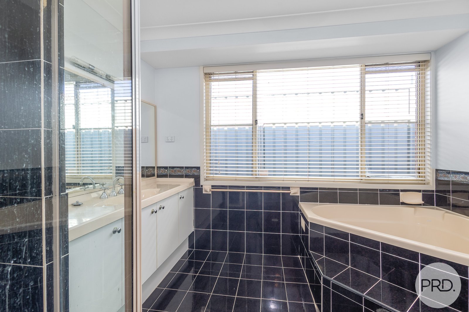 46 Yachtsman Crescent SALAMANDER BAY 20