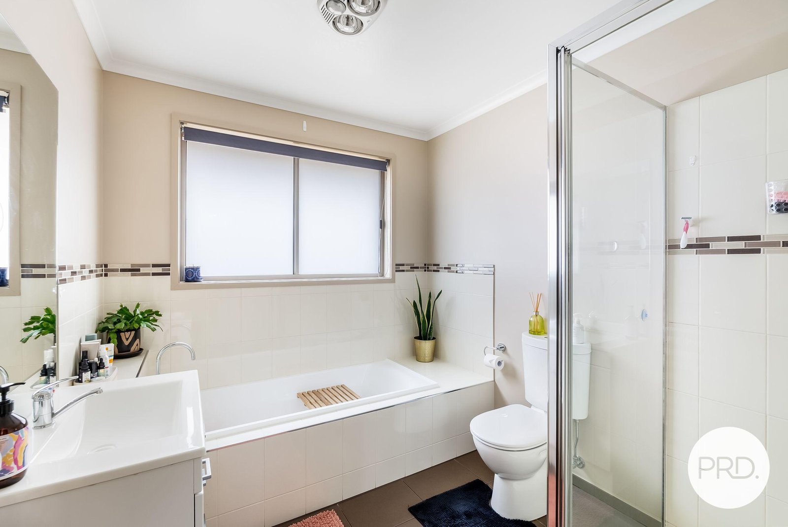 4/60 Mariah Crescent OAKDOWNS 7