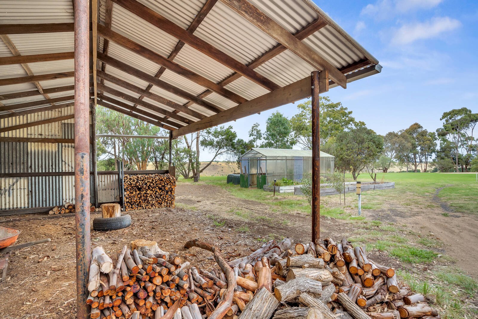 Real Estate and Property in 460 Wildwood Road, Wildwood, VIC