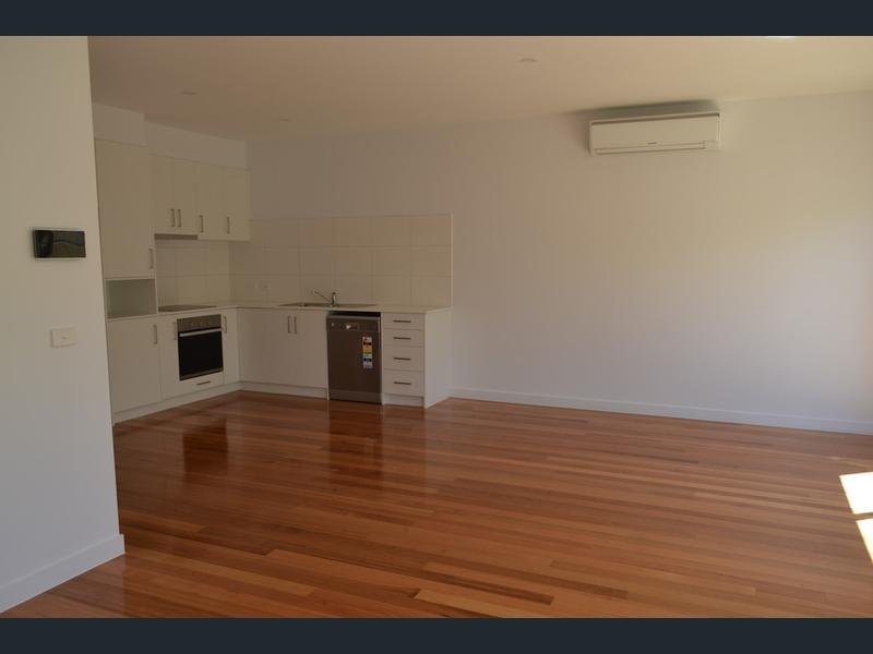 Gallery: 4/61 Bondi Road