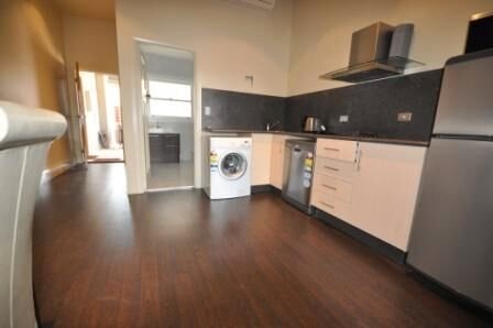 461 Dean Street ALBURY 12
