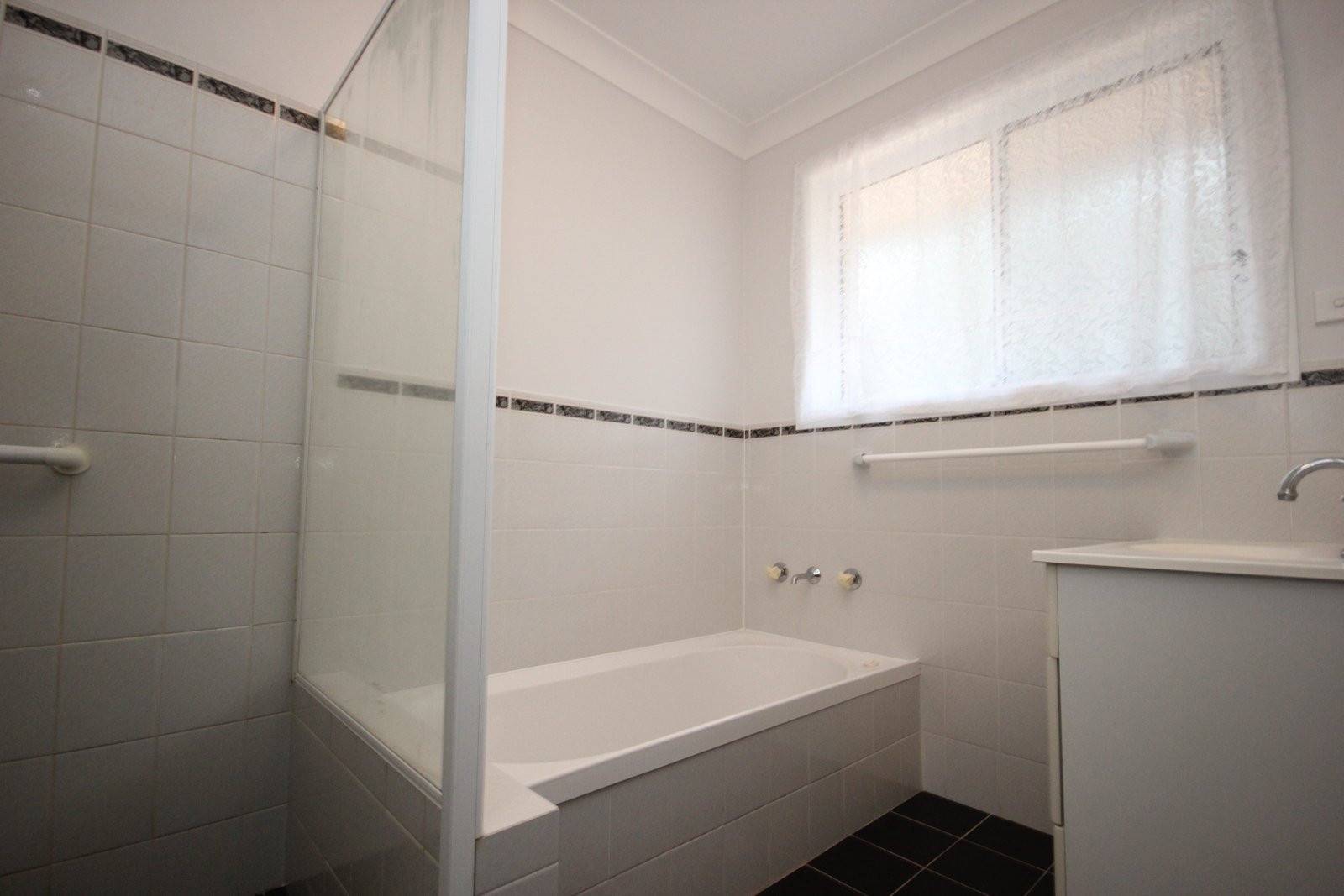 4/61 Norman Street LAURIETON 8