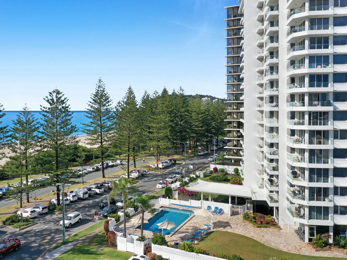 46/114 The Esplanade Burleigh Heads 23