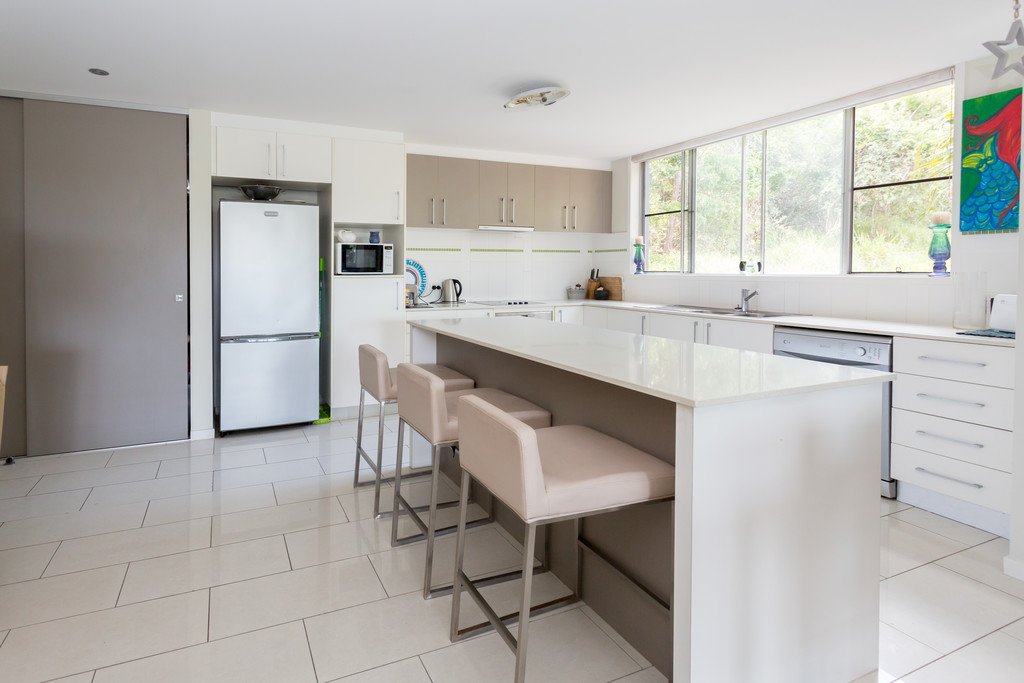 46/15 Flametree Court AIRLIE BEACH 3