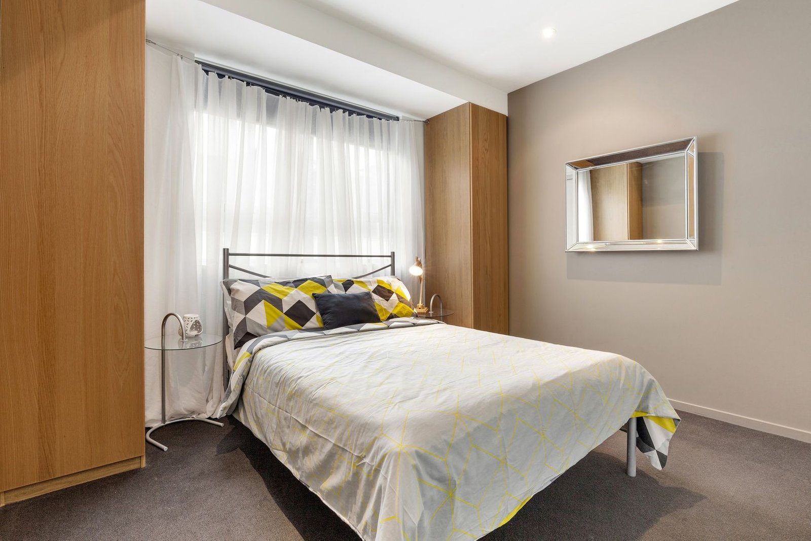 Gallery: 46/174 Esplanade East