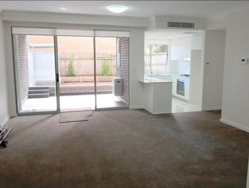 4/62-68 Pitt Street MORTDALE 2